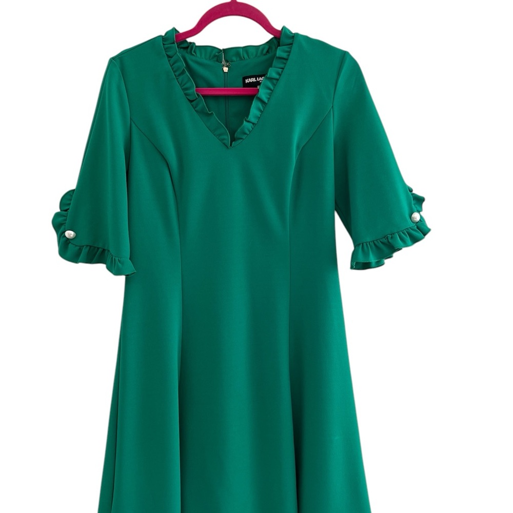Excellent Karl Lagerfeld dress size 6 Green Holiday Christmas